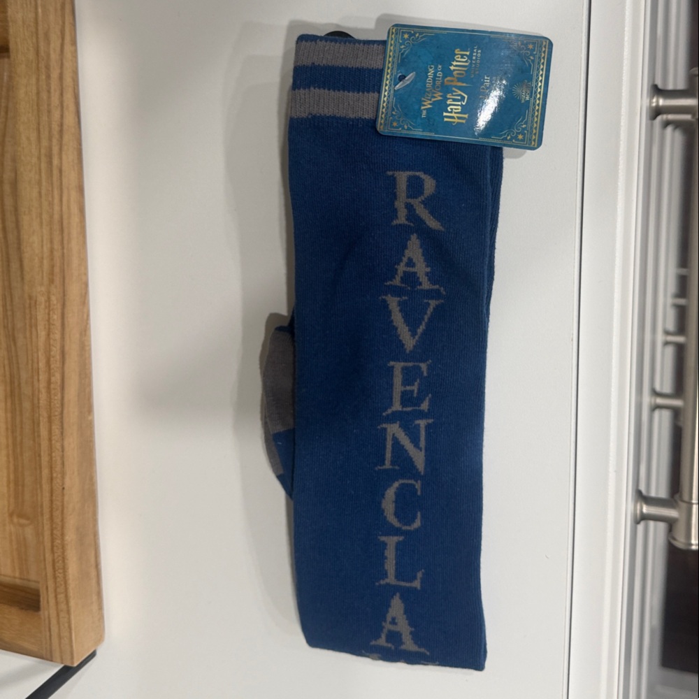 Harry Potter  Ravel Claw Blue and Gray Knit long socks Universal Studios